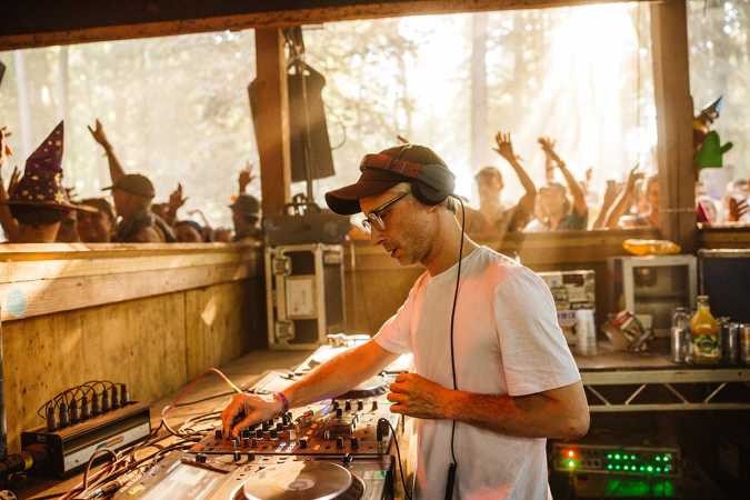 Listen: Calibre collaborates with Chelou on 'Doing It For You / No Man Is An Island'